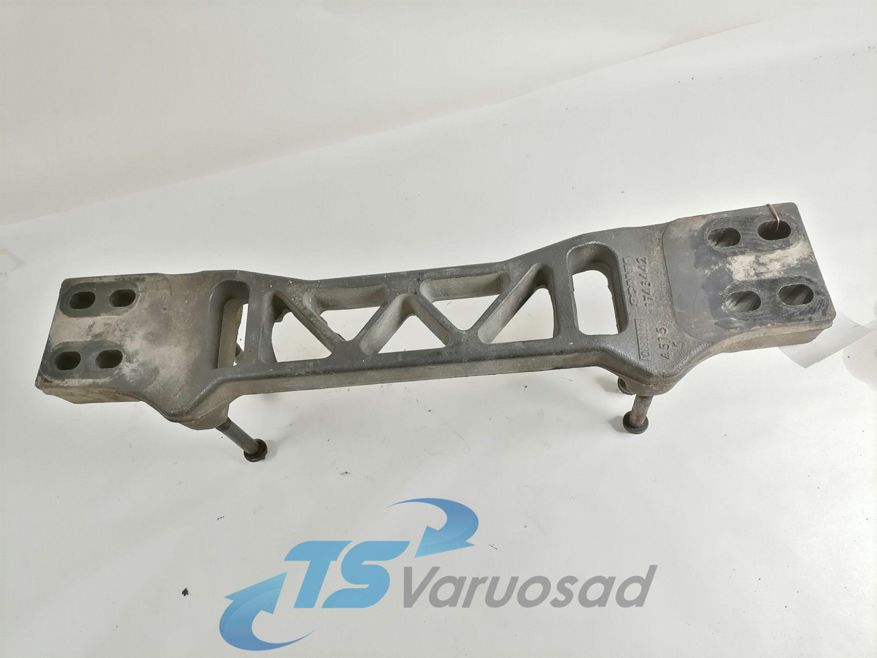 Scania Gearbox bracket 1743442 - Скоростна кутия и части за Камион: снимка 2 Scania Gearbox bracket 1743442 - Скоростна кутия и части за Камион: снимка 2