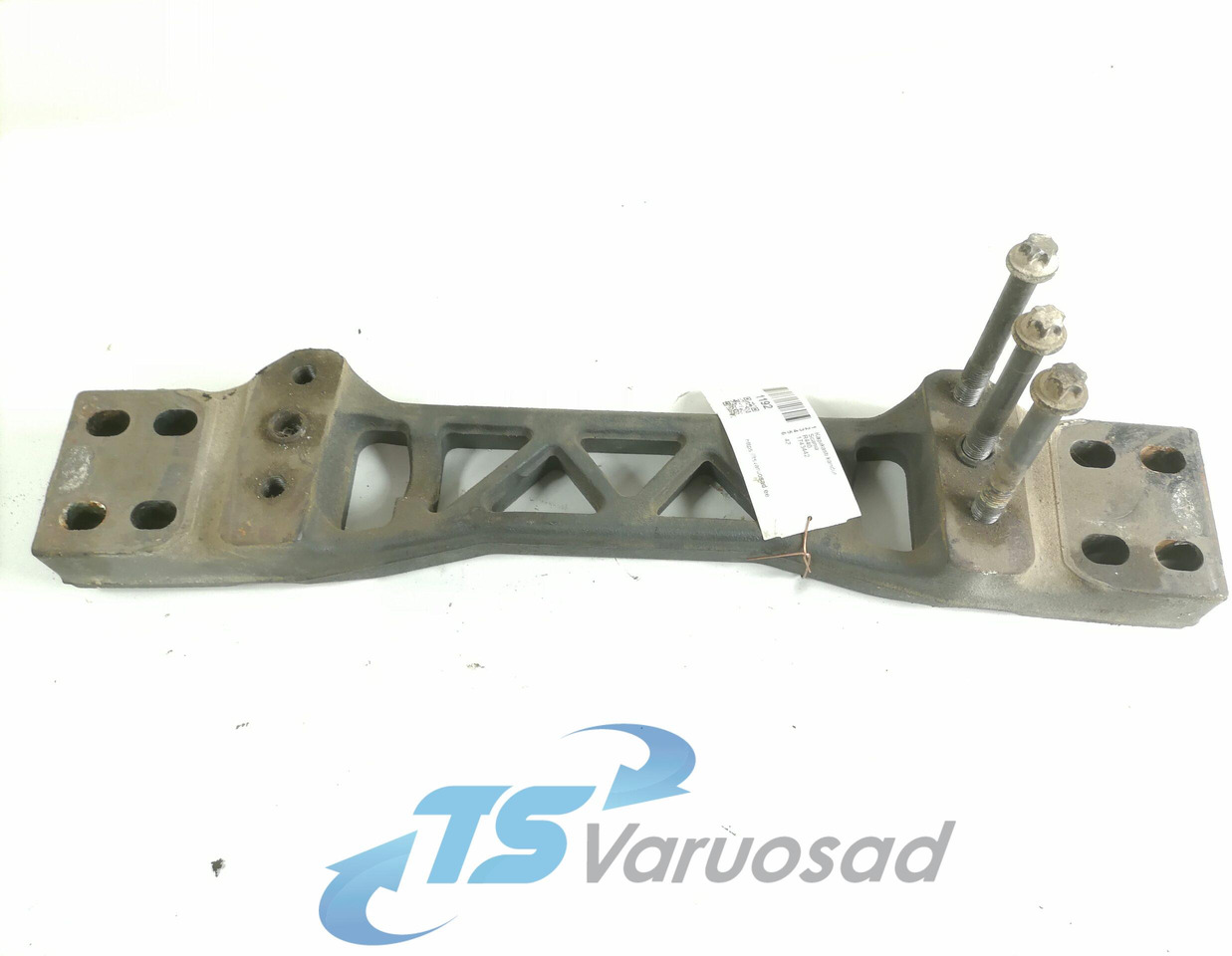 Scania Gearbox bracket 1743442 - Скоростна кутия и части за Камион: снимка 1 Scania Gearbox bracket 1743442 - Скоростна кутия и части за Камион: снимка 1
