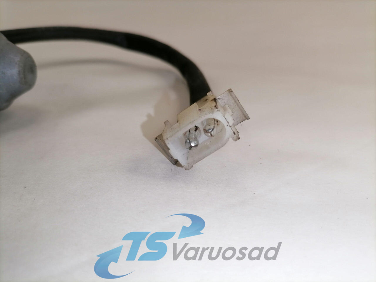 Scania Glass lift 1442292 - Стъкло и части за Камион: снимка 3 Scania Glass lift 1442292 - Стъкло и части за Камион: снимка 3