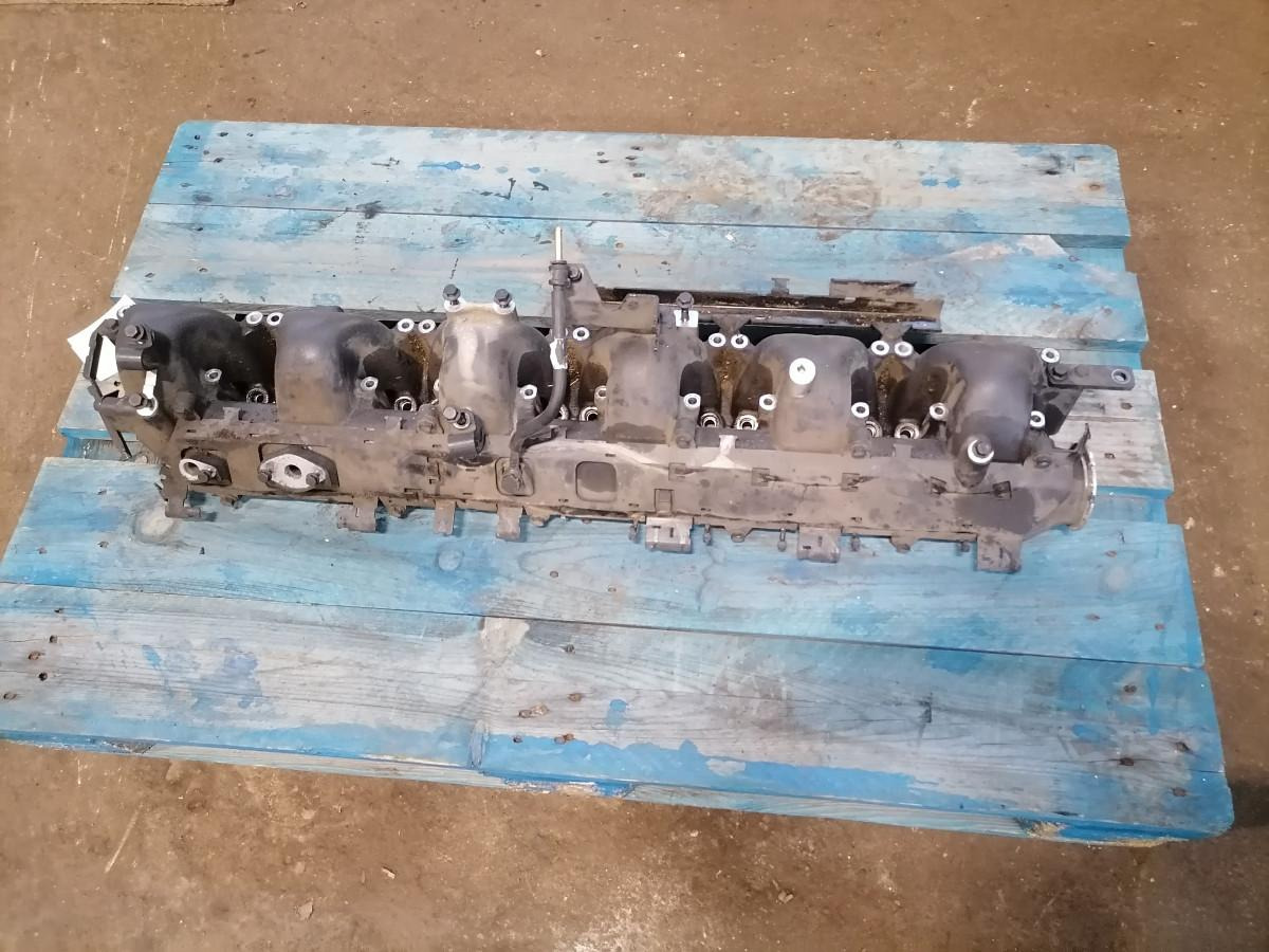 Scania Intake mainfold 2360430 - Всмукателен колектор за Камион: снимка 4 Scania Intake mainfold 2360430 - Всмукателен колектор за Камион: снимка 4