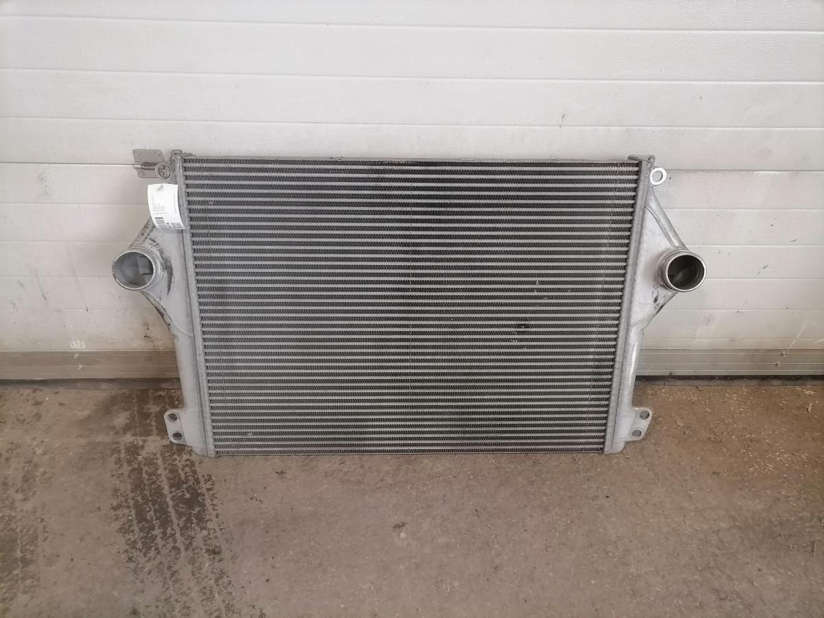 Scania Intercooler radiator 2433149 - Интеркулер за Камион: снимка 2 Scania Intercooler radiator 2433149 - Интеркулер за Камион: снимка 2