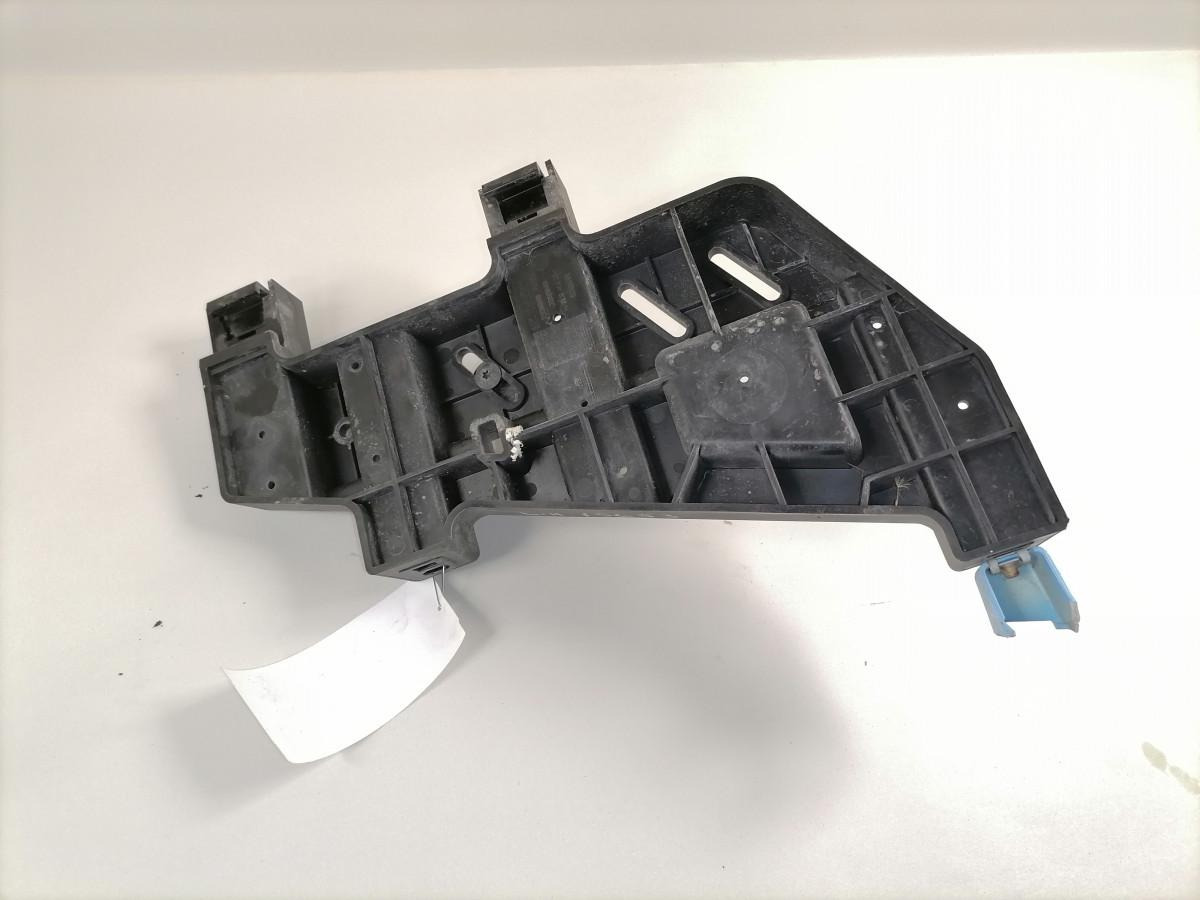 Scania Kabiini tuulesuunaja kandur 2326969 - Аеродинамика/ Спойлер за Камион: снимка 3 Scania Kabiini tuulesuunaja kandur 2326969 - Аеродинамика/ Спойлер за Камион: снимка 3