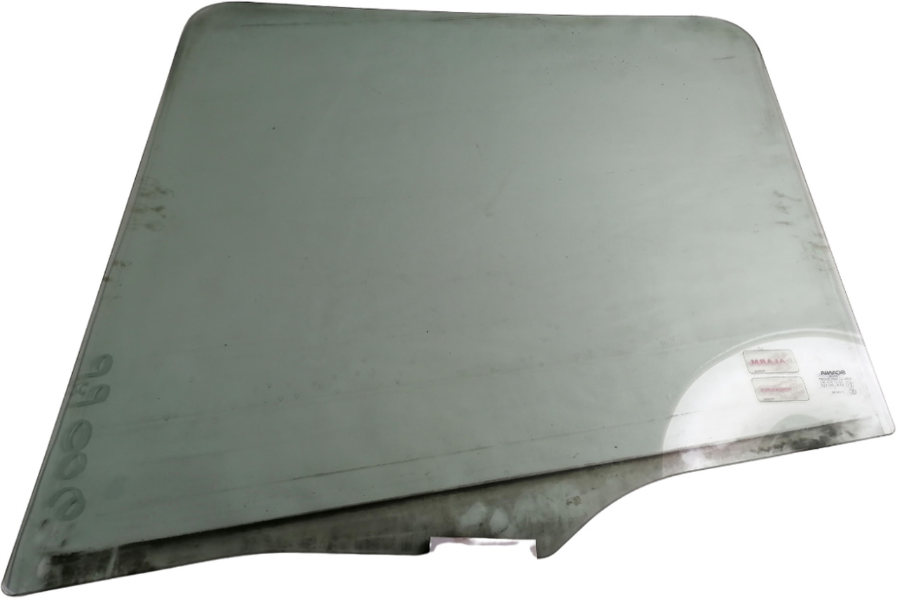 Scania Küljeklaas, parem 1306260 - Стъкло и части за Камион: снимка 1 Scania Küljeklaas, parem 1306260 - Стъкло и части за Камион: снимка 1