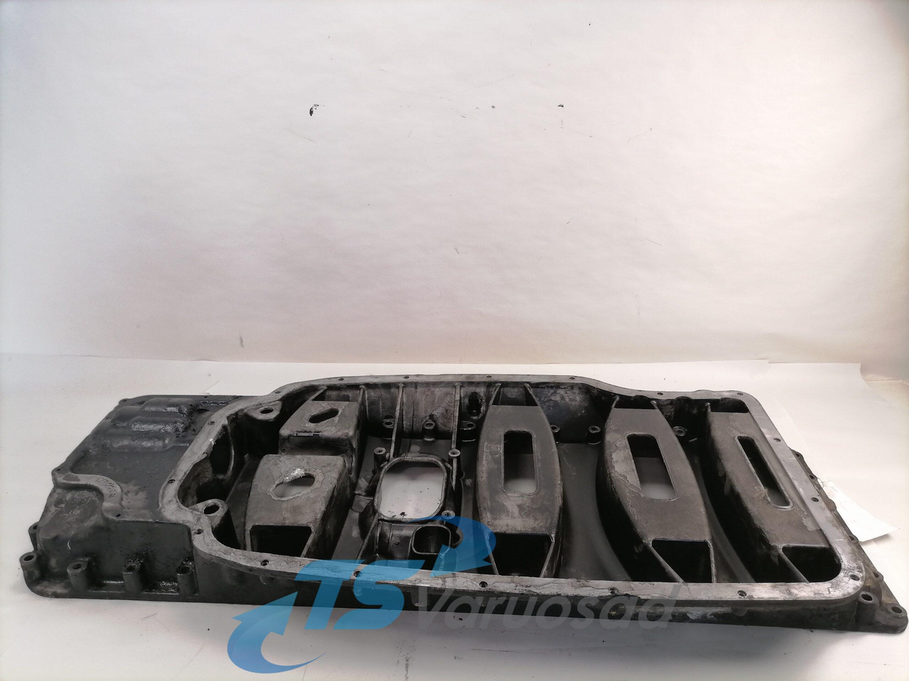 Scania Ladder frame 1762258 - Маслена вана за Камион: снимка 3 Scania Ladder frame 1762258 - Маслена вана за Камион: снимка 3