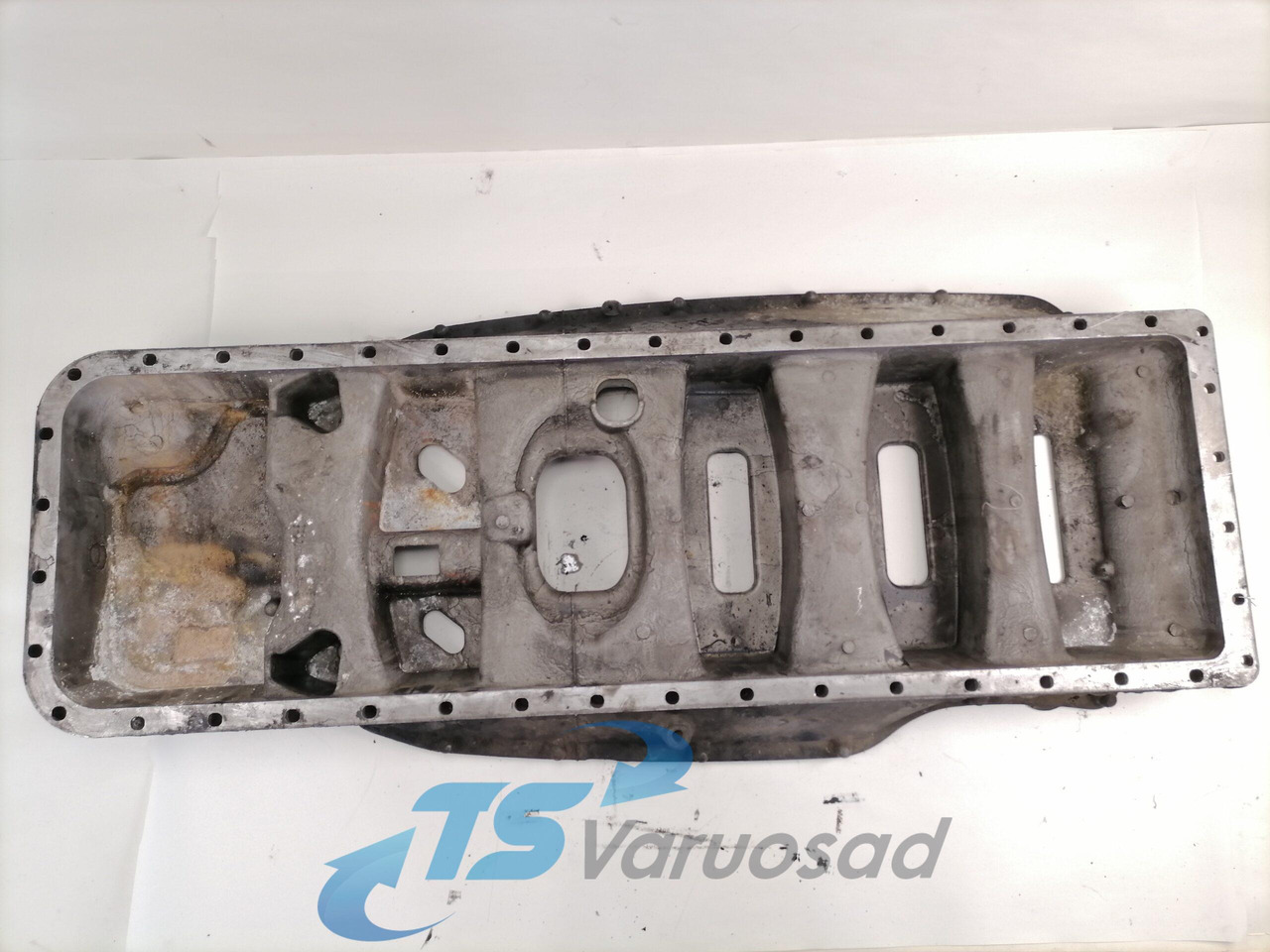 Scania Ladder frame 1762258 - Маслена вана за Камион: снимка 5 Scania Ladder frame 1762258 - Маслена вана за Камион: снимка 5