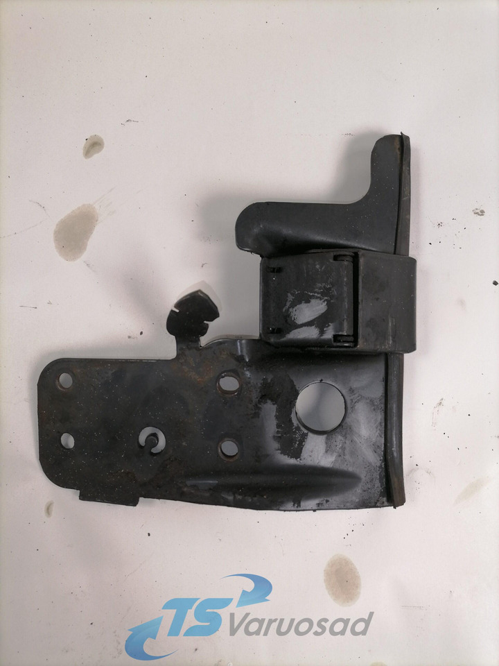 Scania Mudguard bracket 1723176 - Универсална част за Камион: снимка 5 Scania Mudguard bracket 1723176 - Универсална част за Камион: снимка 5