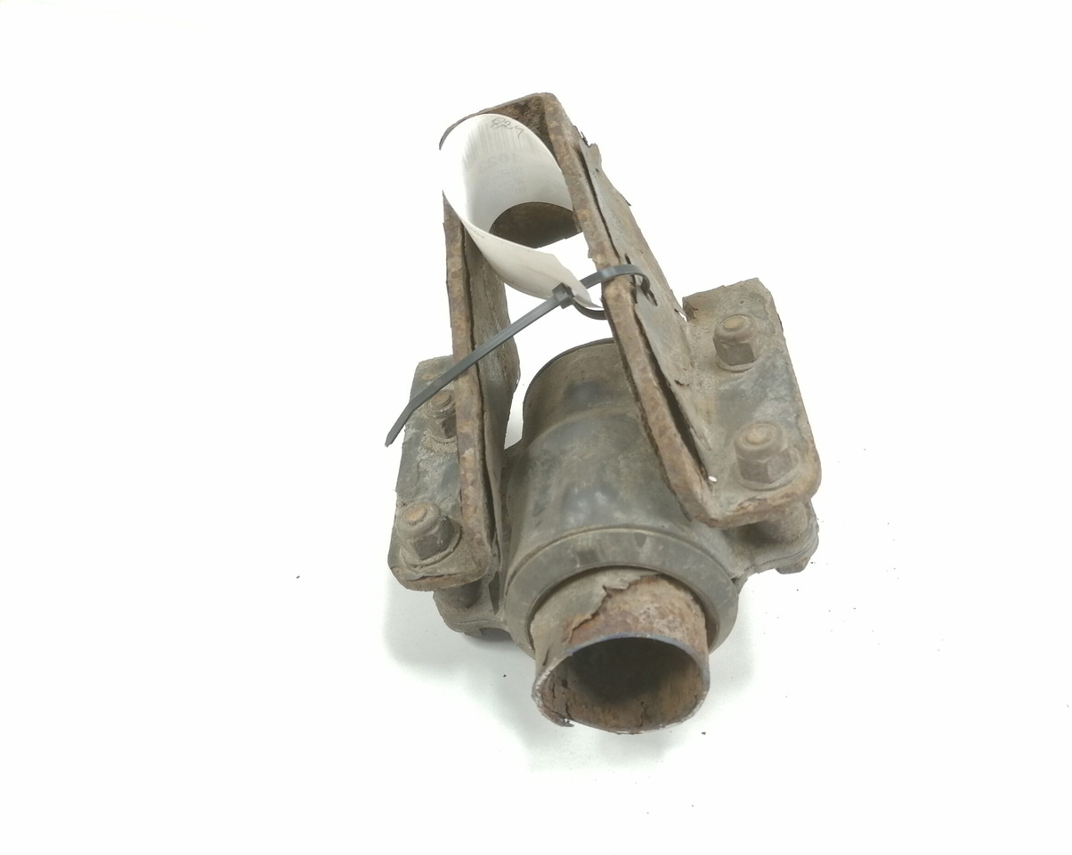 Scania Mudguard bracket 1854880 - Универсална част за Камион: снимка 5 Scania Mudguard bracket 1854880 - Универсална част за Камион: снимка 5