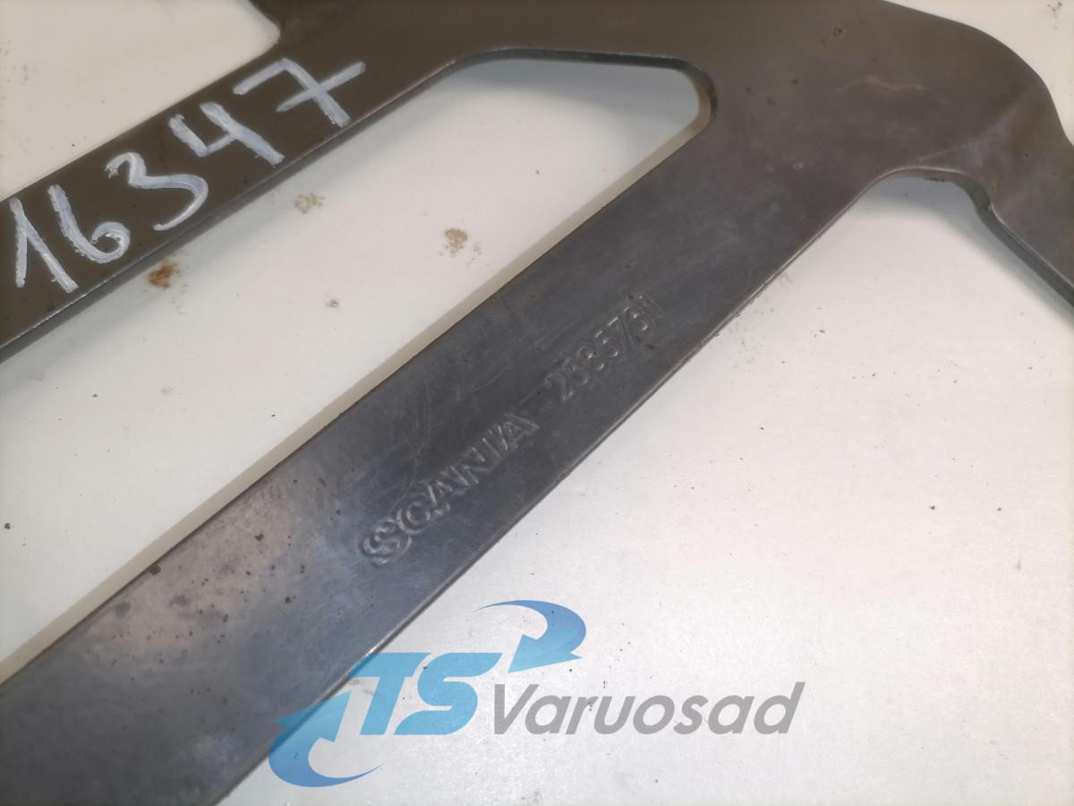 Scania Mudguard bracket 2585731 - Универсална част за Камион: снимка 4 Scania Mudguard bracket 2585731 - Универсална част за Камион: снимка 4
