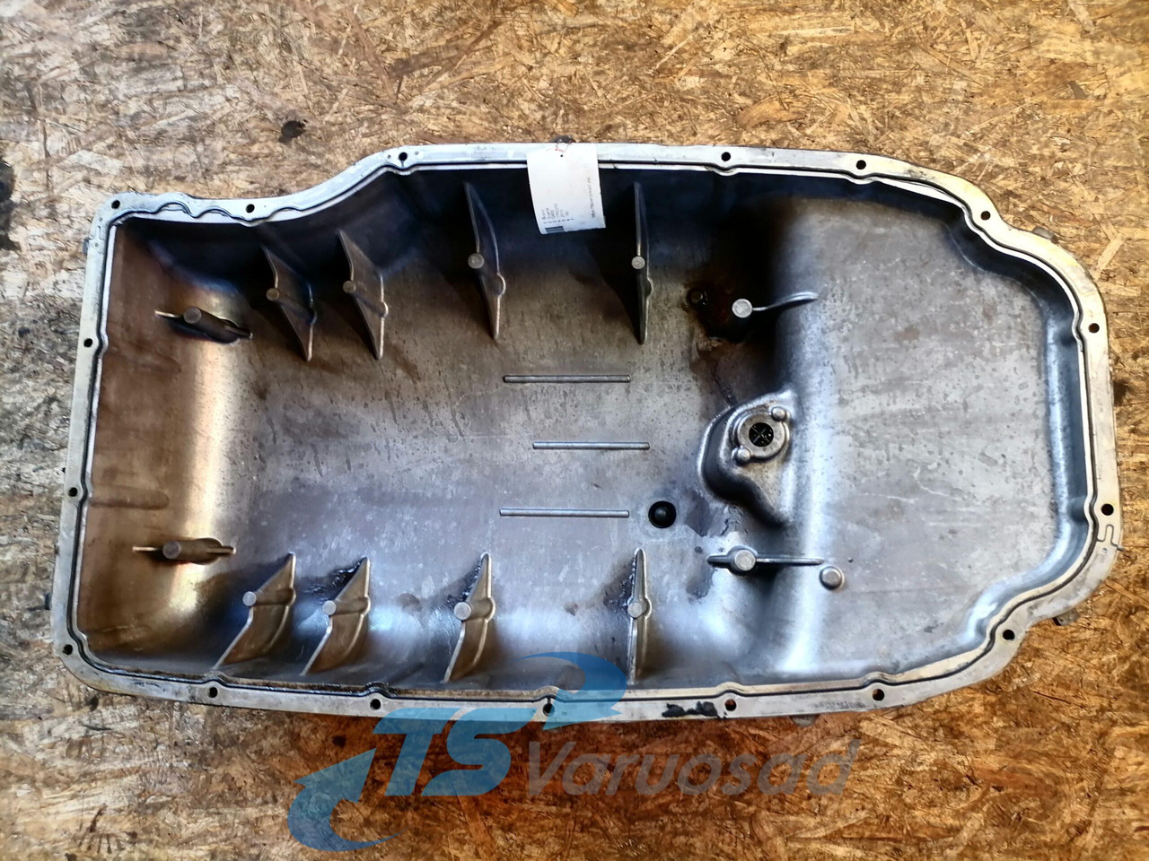 Scania Oil sump 1762255 - Маслена вана за Камион: снимка 2 Scania Oil sump 1762255 - Маслена вана за Камион: снимка 2