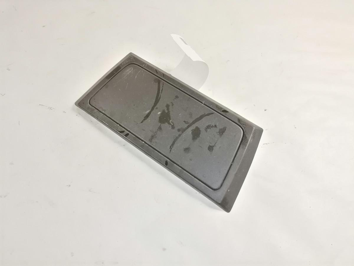 Scania Plastikdetail 2310450 - Аеродинамика/ Спойлер за Камион: снимка 2 Scania Plastikdetail 2310450 - Аеродинамика/ Спойлер за Камион: снимка 2