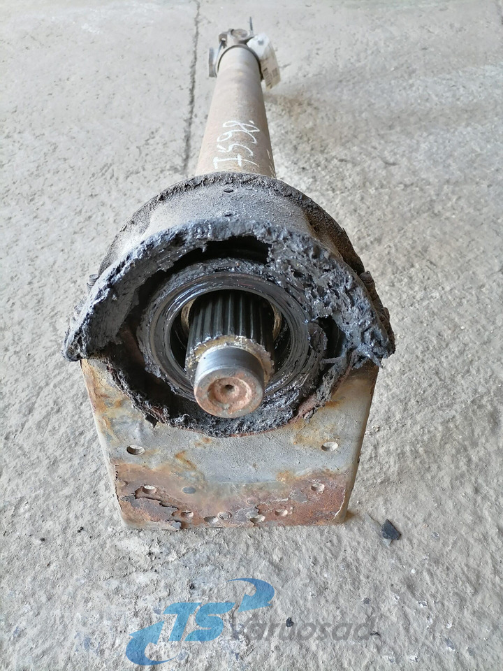 Scania Propeller shaft 1758978 - Карданні вали за Камион: снимка 4 Scania Propeller shaft 1758978 - Карданні вали за Камион: снимка 4