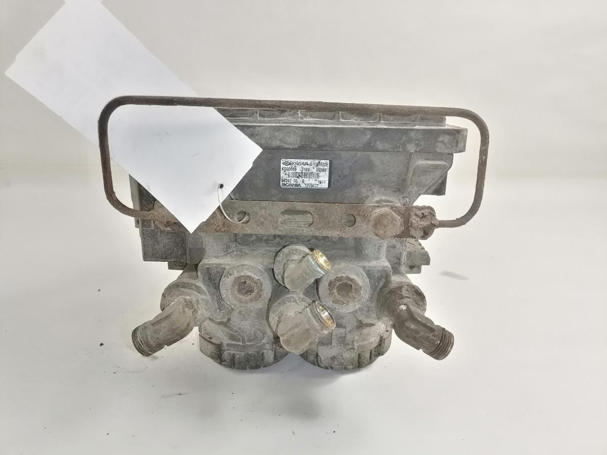 Scania Rear axel brake pressure control valve 1773677 - Спирачен клапан за Камион: снимка 3 Scania Rear axel brake pressure control valve 1773677 - Спирачен клапан за Камион: снимка 3