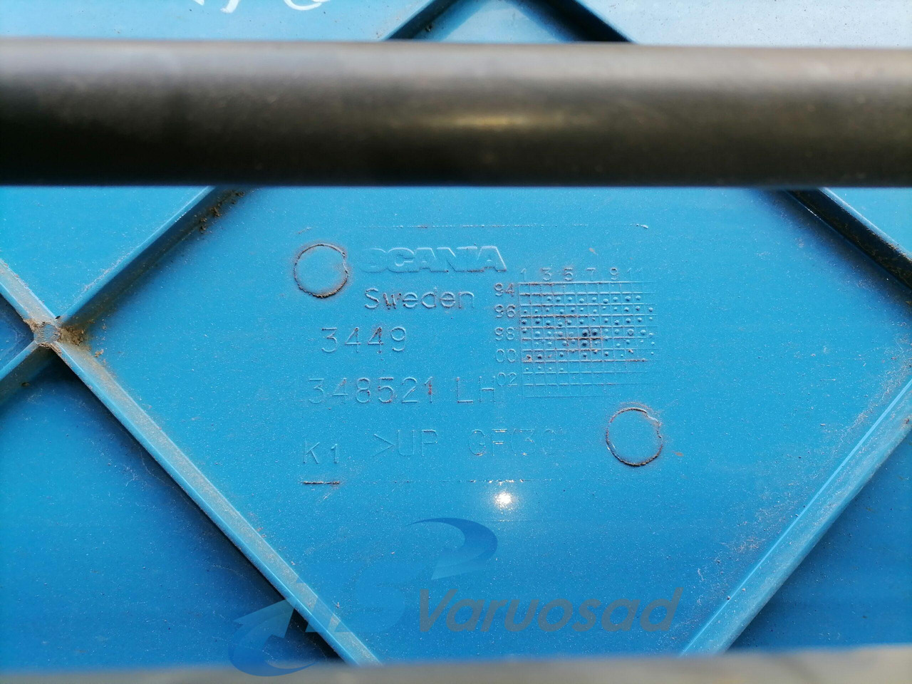 Scania Scania kabiini tuulesuunaja, vasak külg 1348521 - Аеродинамика/ Спойлер за Камион: снимка 3 Scania Scania kabiini tuulesuunaja, vasak külg 1348521 - Аеродинамика/ Спойлер за Камион: снимка 3