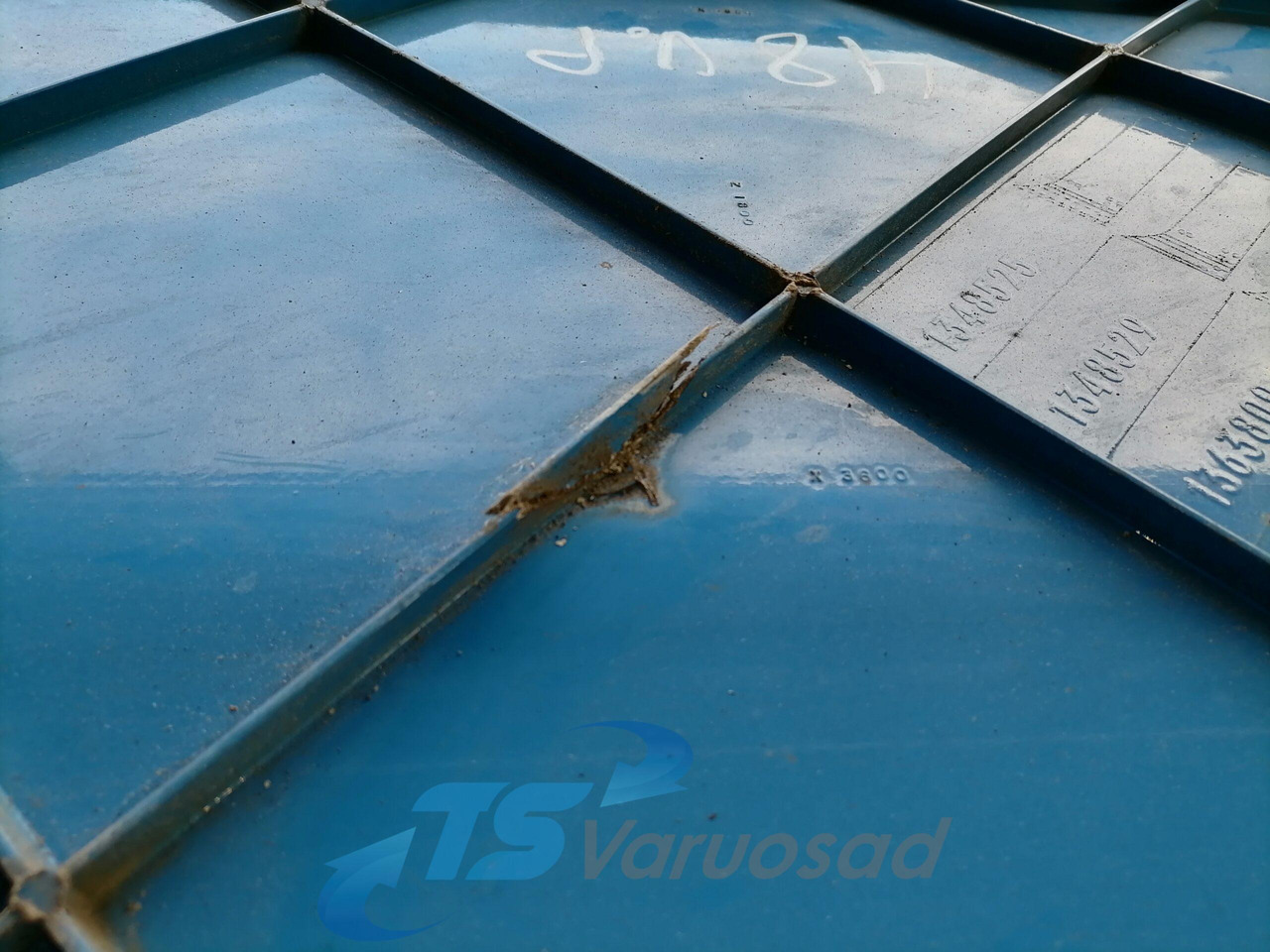 Scania Scania kabiini tuulesuunaja, vasak külg 1348521 - Аеродинамика/ Спойлер за Камион: снимка 4 Scania Scania kabiini tuulesuunaja, vasak külg 1348521 - Аеродинамика/ Спойлер за Камион: снимка 4