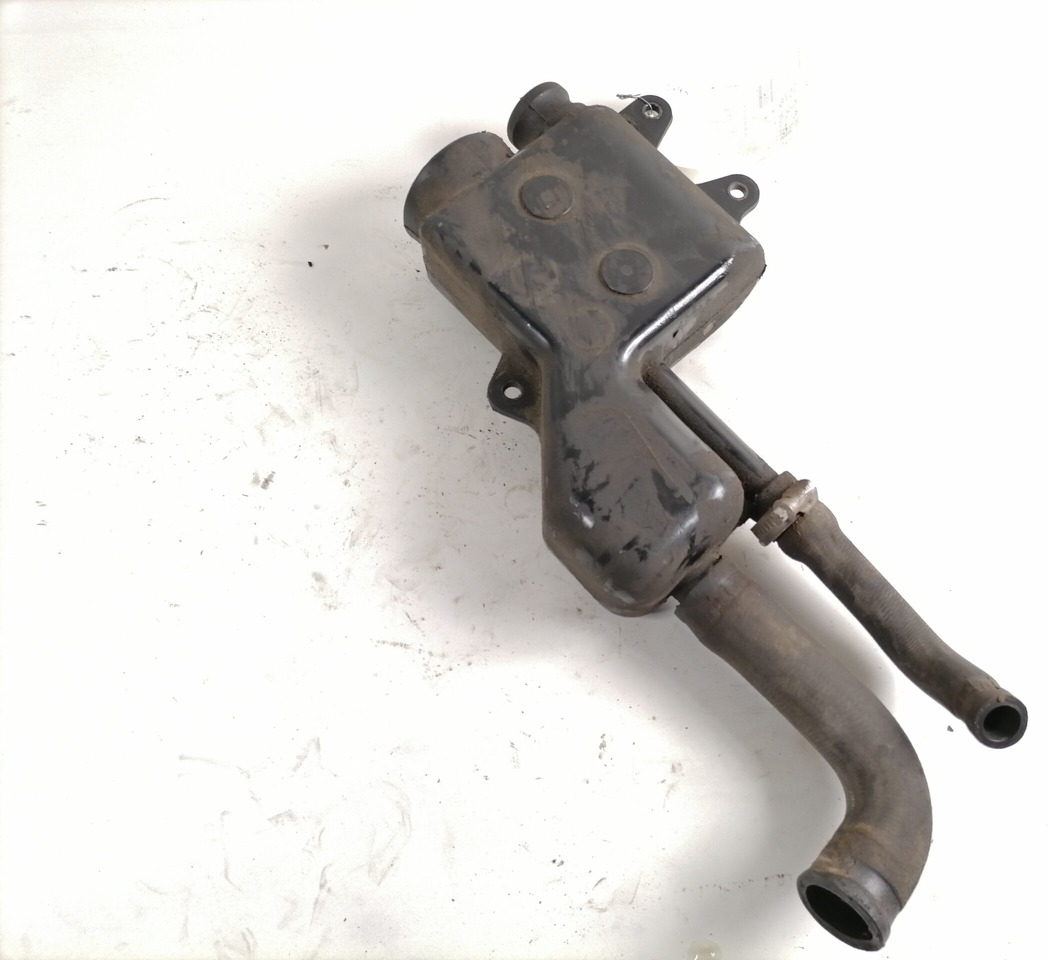 Scania Scania steering oil tank 1894289 - Кормилен маркуч за Камион: снимка 4 Scania Scania steering oil tank 1894289 - Кормилен маркуч за Камион: снимка 4