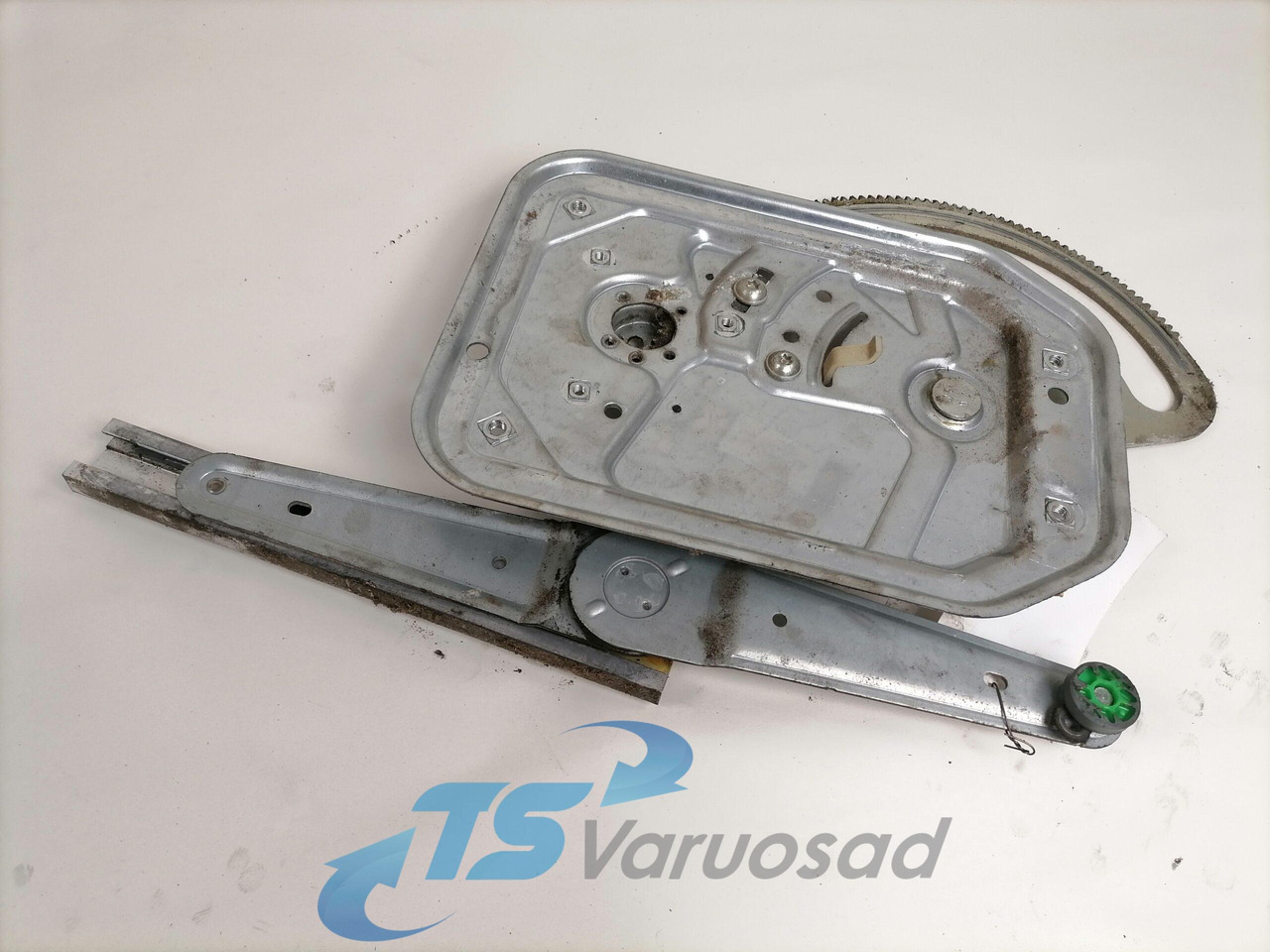 Scania Side window lifting mechanism 2572351 - Стъкло и части за Камион: снимка 2 Scania Side window lifting mechanism 2572351 - Стъкло и части за Камион: снимка 2