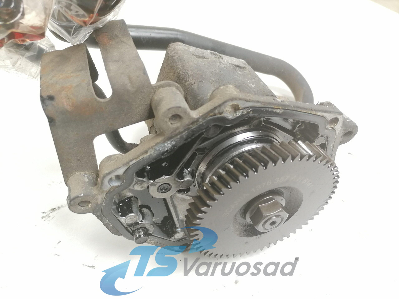 Scania Steering hydraulic pump 2108038 - Помпа на хидроусилвателя за Камион: снимка 1 Scania Steering hydraulic pump 2108038 - Помпа на хидроусилвателя за Камион: снимка 1