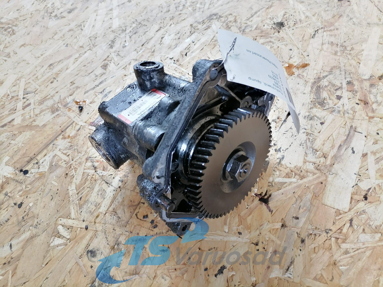 Scania Steering hydraulic pump 2108039 - Помпа на хидроусилвателя за Камион: снимка 1 Scania Steering hydraulic pump 2108039 - Помпа на хидроусилвателя за Камион: снимка 1