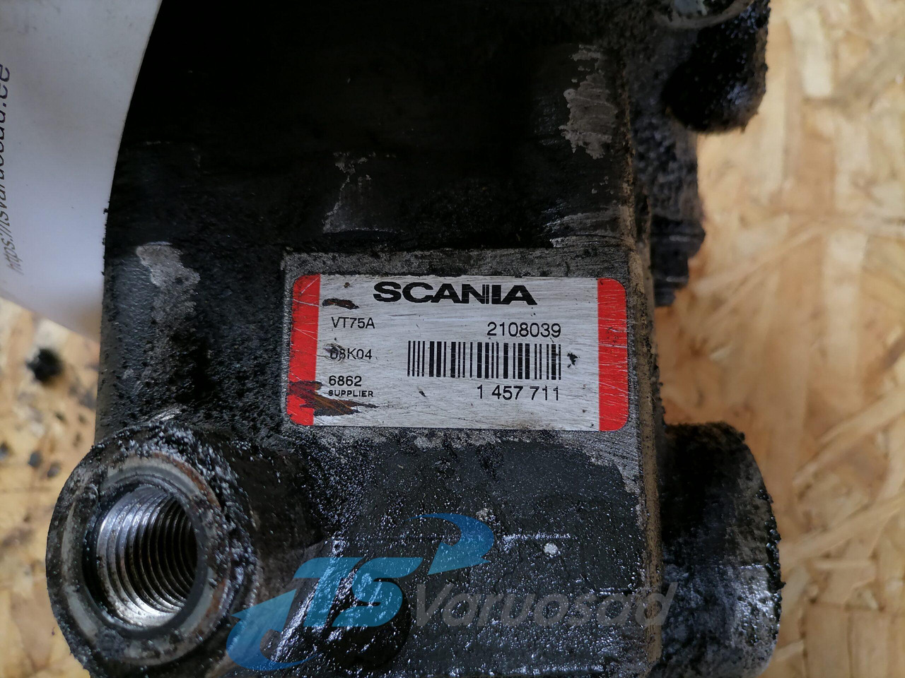 Scania Steering hydraulic pump 2108039 - Помпа на хидроусилвателя за Камион: снимка 3 Scania Steering hydraulic pump 2108039 - Помпа на хидроусилвателя за Камион: снимка 3