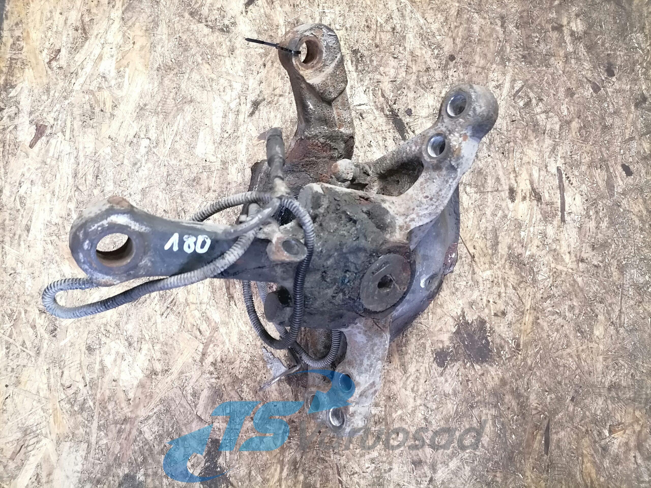 Ос и части за Камион Scania Steering knuckle 1895937: снимка 7