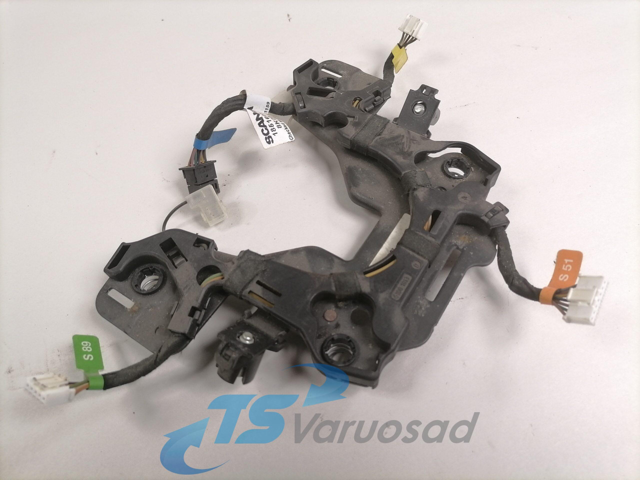 Scania Steering wheel cable 1851603 - Кормилно управление за Камион: снимка 4 Scania Steering wheel cable 1851603 - Кормилно управление за Камион: снимка 4