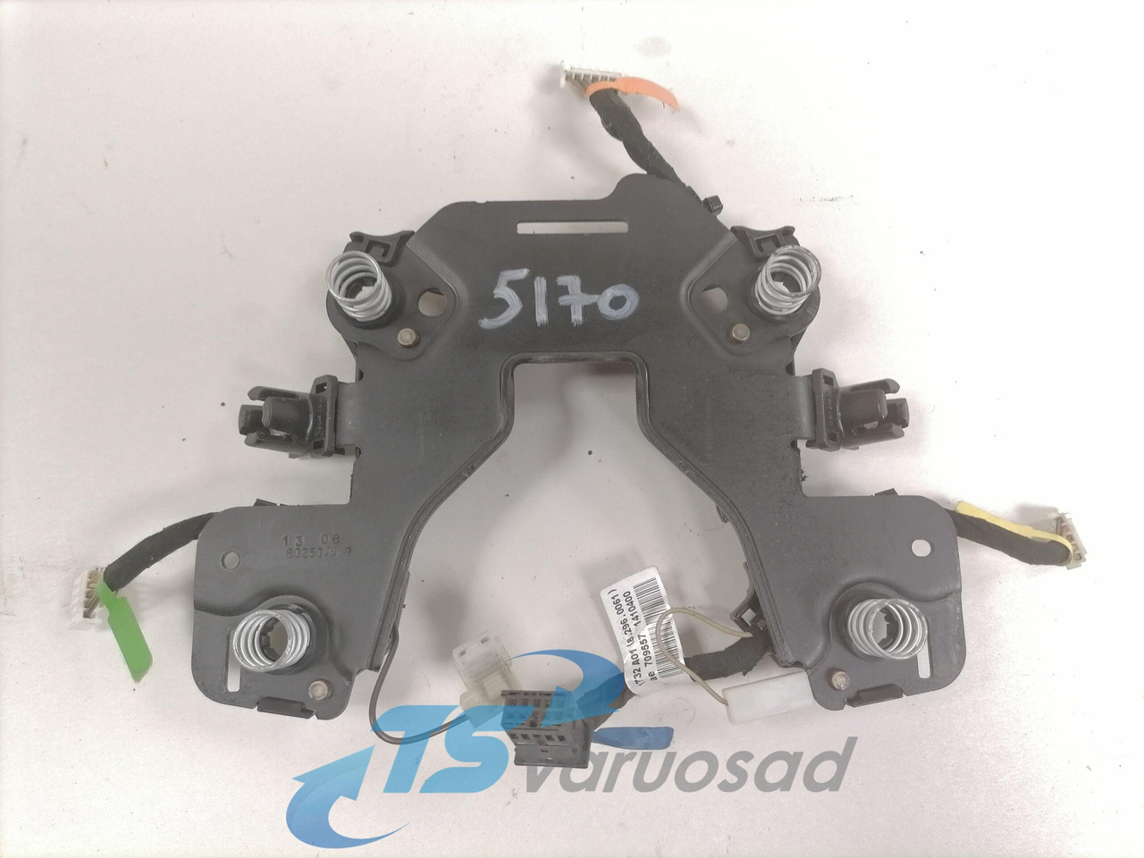 Scania Steering wheel cable 1851603 - Кормилно управление за Камион: снимка 5 Scania Steering wheel cable 1851603 - Кормилно управление за Камион: снимка 5