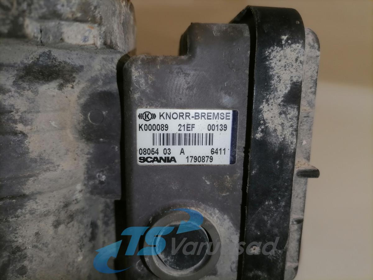 Scania Trailer brake pressure control 1790879 - Спирачен клапан за Камион: снимка 4 Scania Trailer brake pressure control 1790879 - Спирачен клапан за Камион: снимка 4
