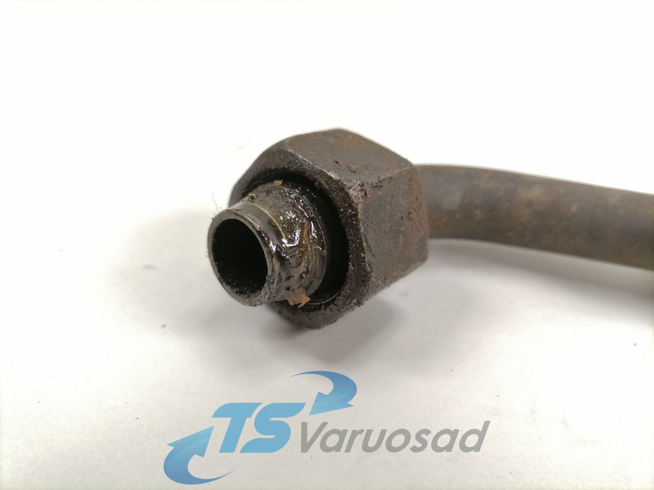 Scania Transmission oil pipe 1779770 - Скоростна кутия и части за Камион: снимка 3 Scania Transmission oil pipe 1779770 - Скоростна кутия и части за Камион: снимка 3