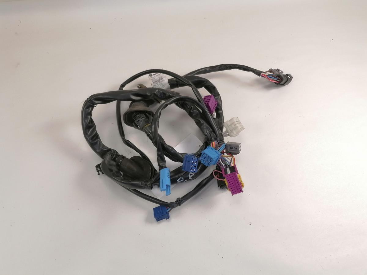 Scania Ukse juhtmestik 2243881 - Врата и части за Камион: снимка 2 Scania Ukse juhtmestik 2243881 - Врата и части за Камион: снимка 2