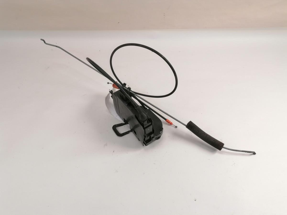 Scania Ukselukk, vasak 2640842 - Врата и части за Камион: снимка 2 Scania Ukselukk, vasak 2640842 - Врата и части за Камион: снимка 2