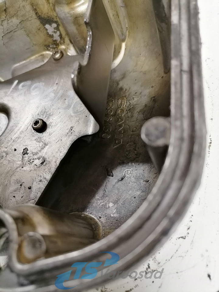 Scania Valve cover 1896130 - Глава на блока за Камион: снимка 5 Scania Valve cover 1896130 - Глава на блока за Камион: снимка 5