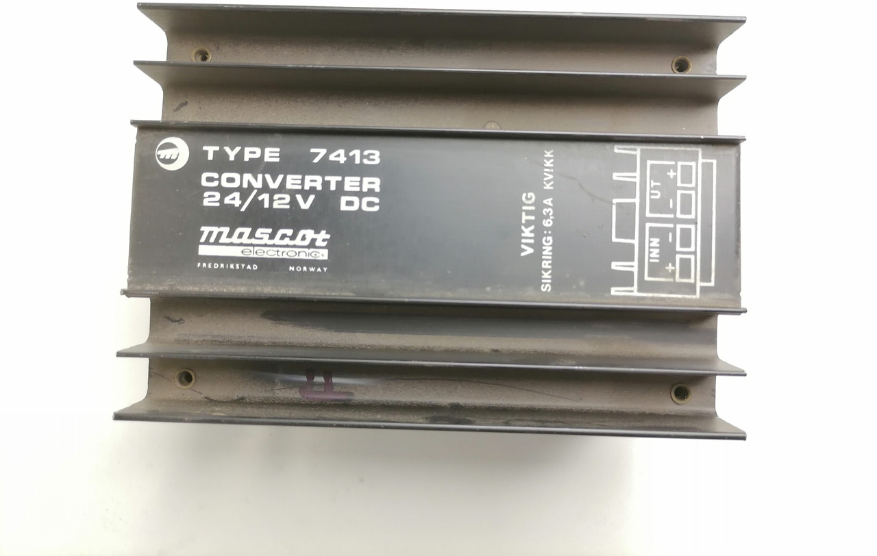 Scania Voltage converter 7413 - Електрическа система за Камион: снимка 2 Scania Voltage converter 7413 - Електрическа система за Камион: снимка 2