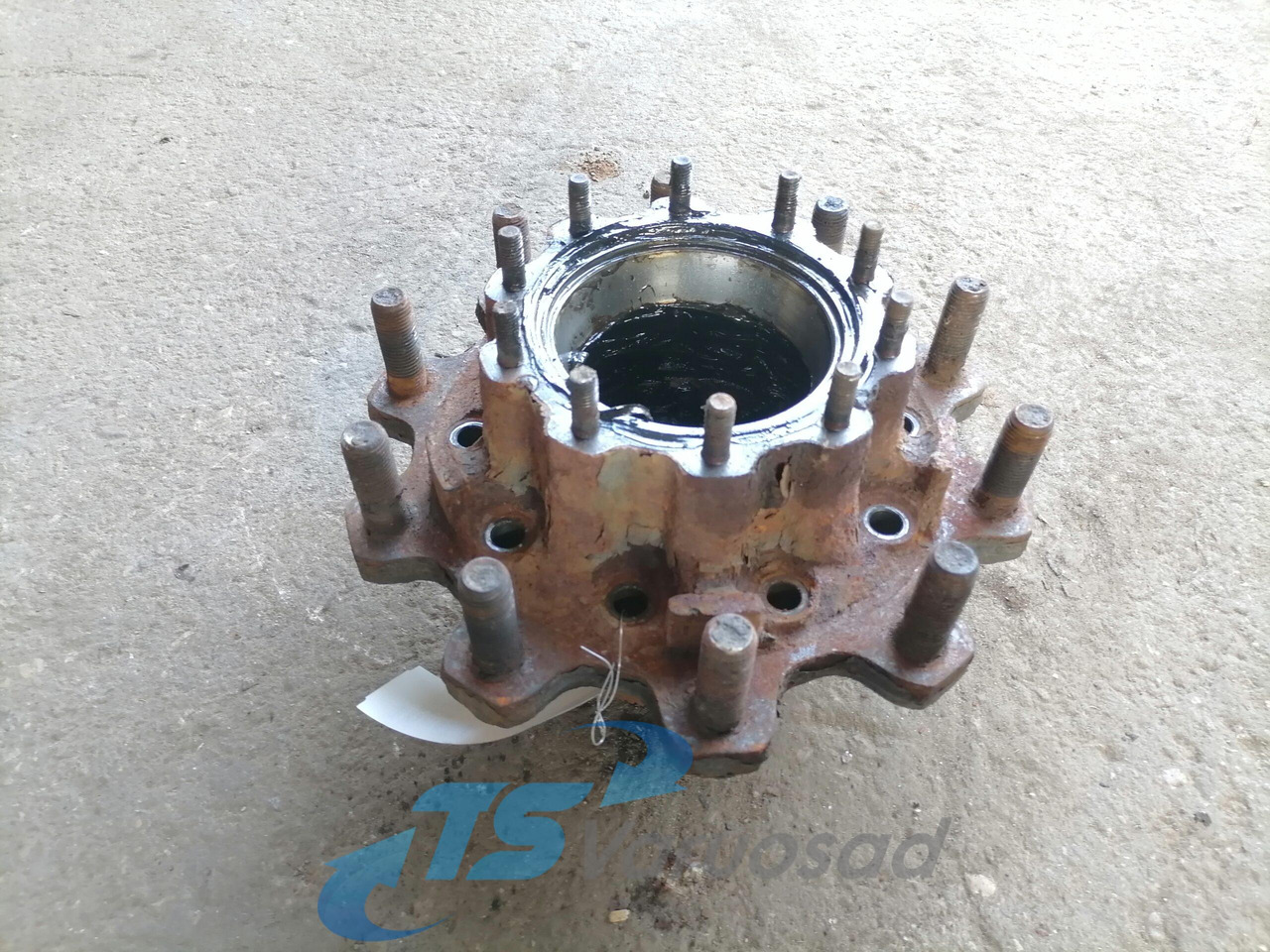 Scania Wheel hub 2290542 - Ступица за Камион: снимка 1 Scania Wheel hub 2290542 - Ступица за Камион: снимка 1
