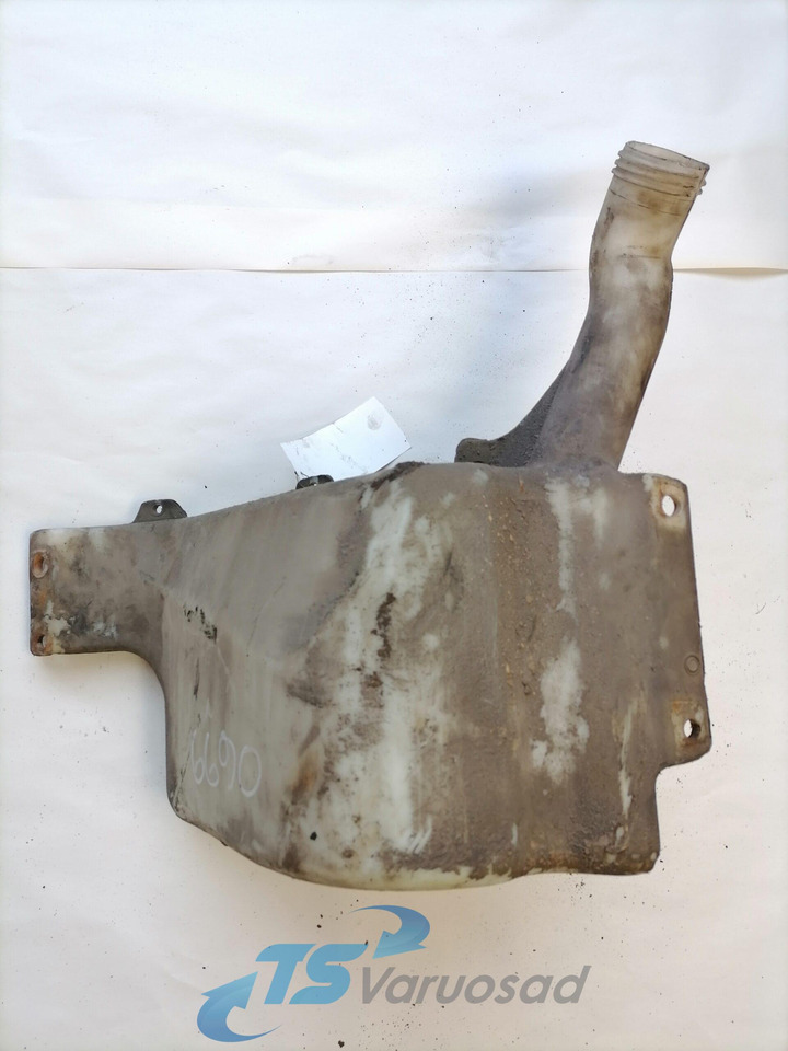 Scania Windscreen washer fluid tank 1399464 - Чистачка за Камион: снимка 3 Scania Windscreen washer fluid tank 1399464 - Чистачка за Камион: снимка 3