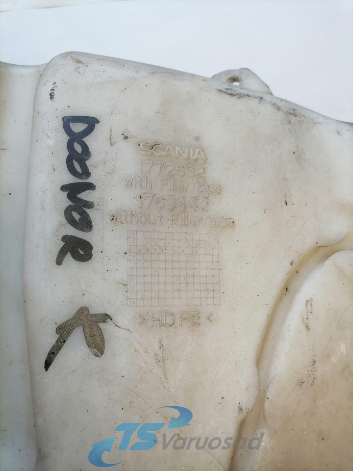 Scania Windscreen washer fluid tank 1772662 - Чистачка за Камион: снимка 3 Scania Windscreen washer fluid tank 1772662 - Чистачка за Камион: снимка 3