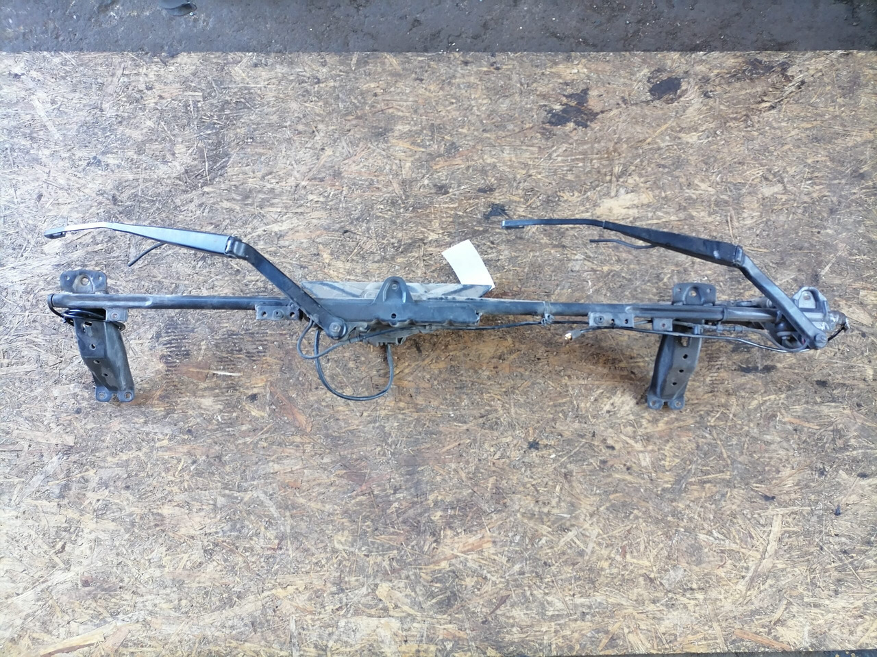 Scania Wiper frame 1765183 - Чистачка за Камион: снимка 4 Scania Wiper frame 1765183 - Чистачка за Камион: снимка 4