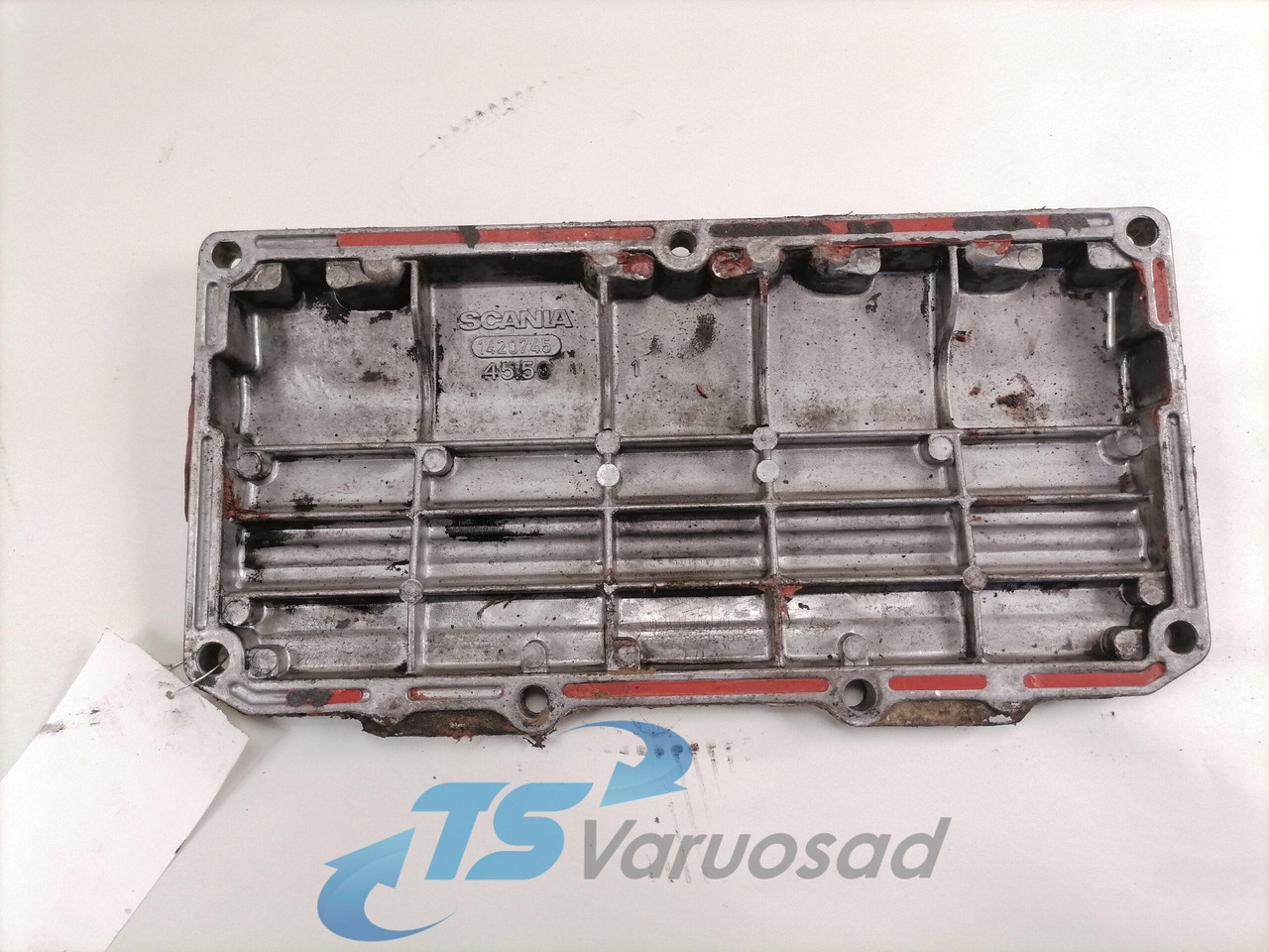 Scania engine side cover 1420745 - Двигател и части за Камион: снимка 3 Scania engine side cover 1420745 - Двигател и части за Камион: снимка 3