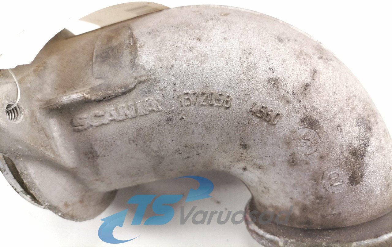 Scania intercooler pipe 1372058 - Интеркулер за Камион: снимка 2 Scania intercooler pipe 1372058 - Интеркулер за Камион: снимка 2