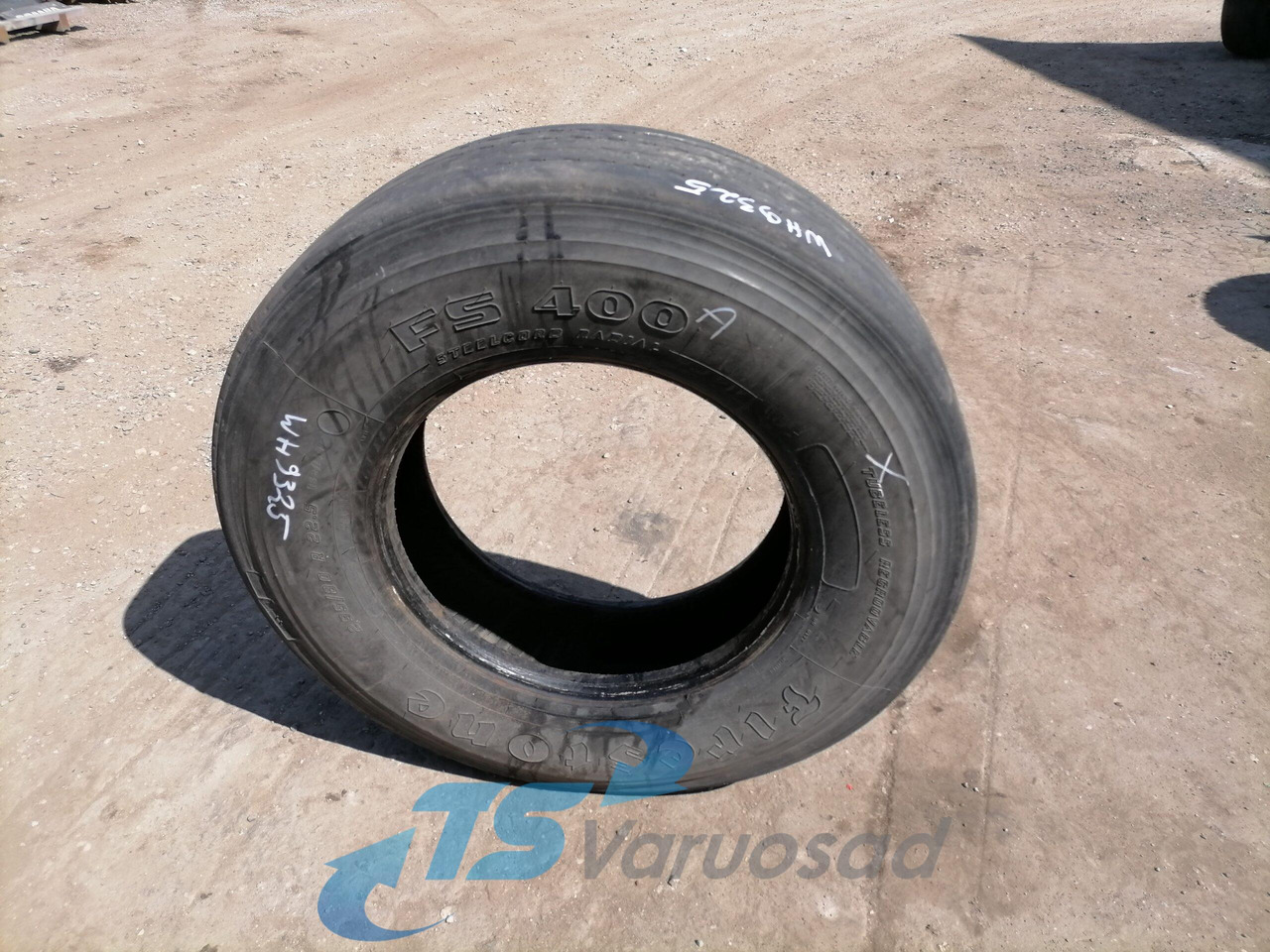 Universaalne Firestone FS400 295/80 R22,5 29580R225 - Гуми и джанти за Камион: снимка 1 Universaalne Firestone FS400 295/80 R22,5 29580R225 - Гуми и джанти за Камион: снимка 1