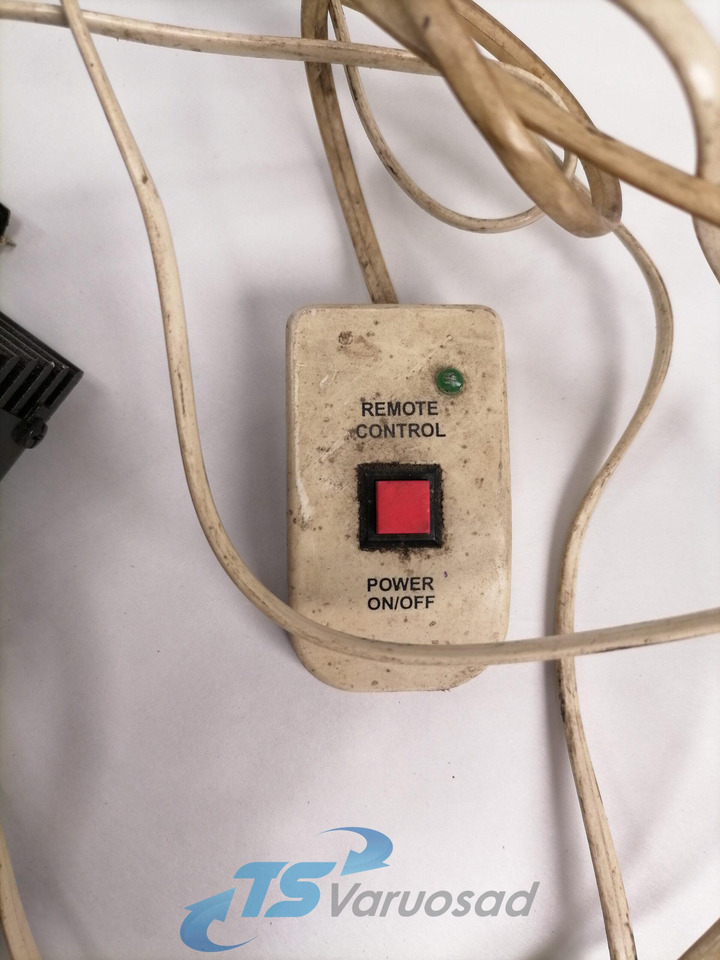 Universaalne Voltage converter A1700W24V - Електрическа система за Камион: снимка 3 Universaalne Voltage converter A1700W24V - Електрическа система за Камион: снимка 3