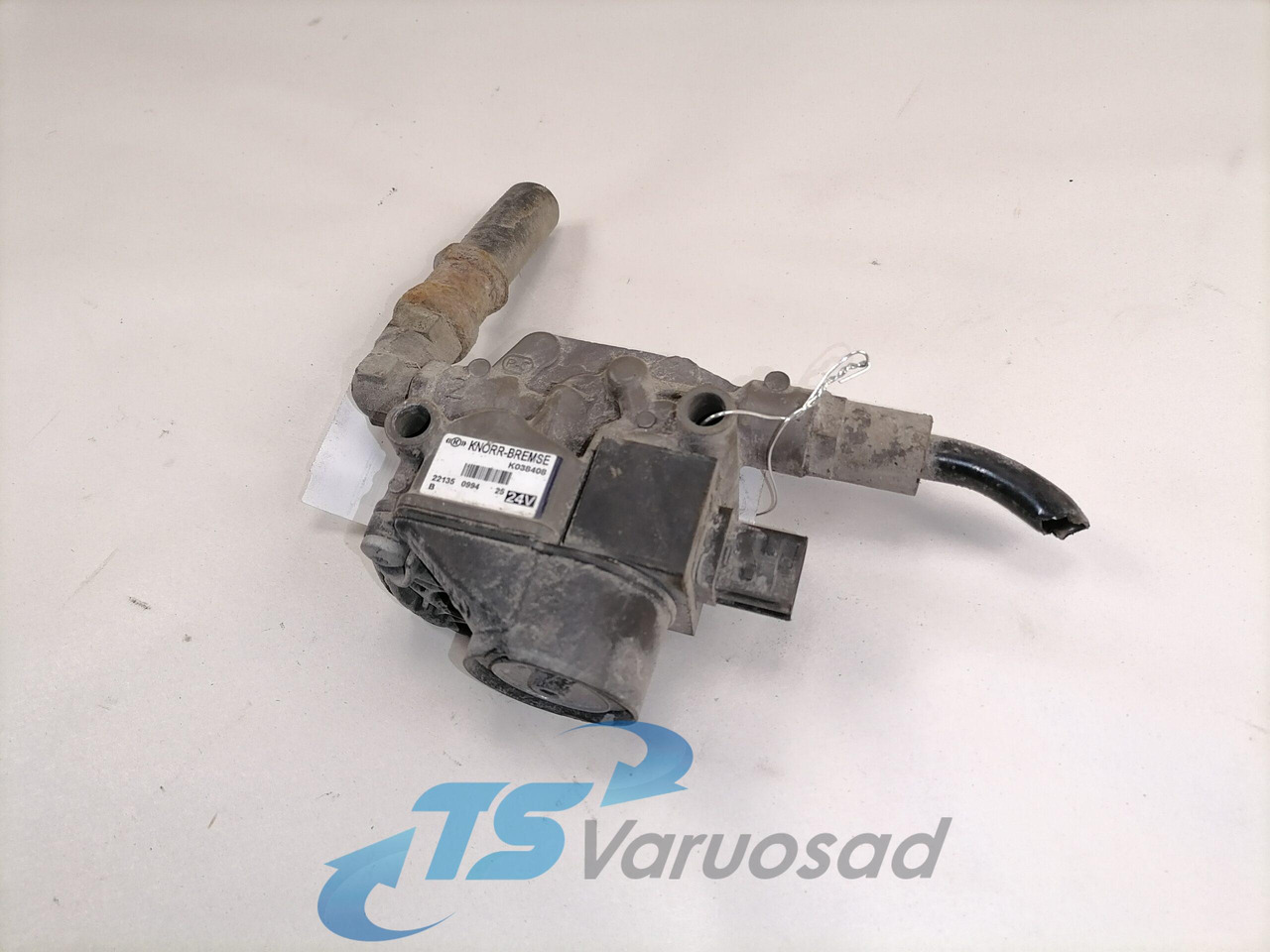 Volvo ABS brake valve K038408 - Спирачен клапан за Камион: снимка 1 Volvo ABS brake valve K038408 - Спирачен клапан за Камион: снимка 1
