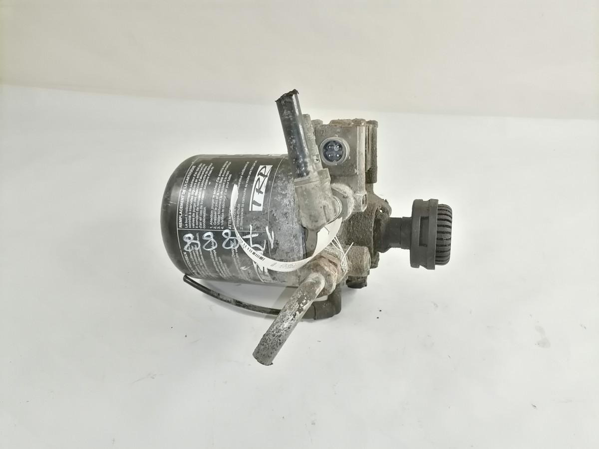Volvo Air dryer 20466522 - Спирачен клапан за Камион: снимка 4 Volvo Air dryer 20466522 - Спирачен клапан за Камион: снимка 4