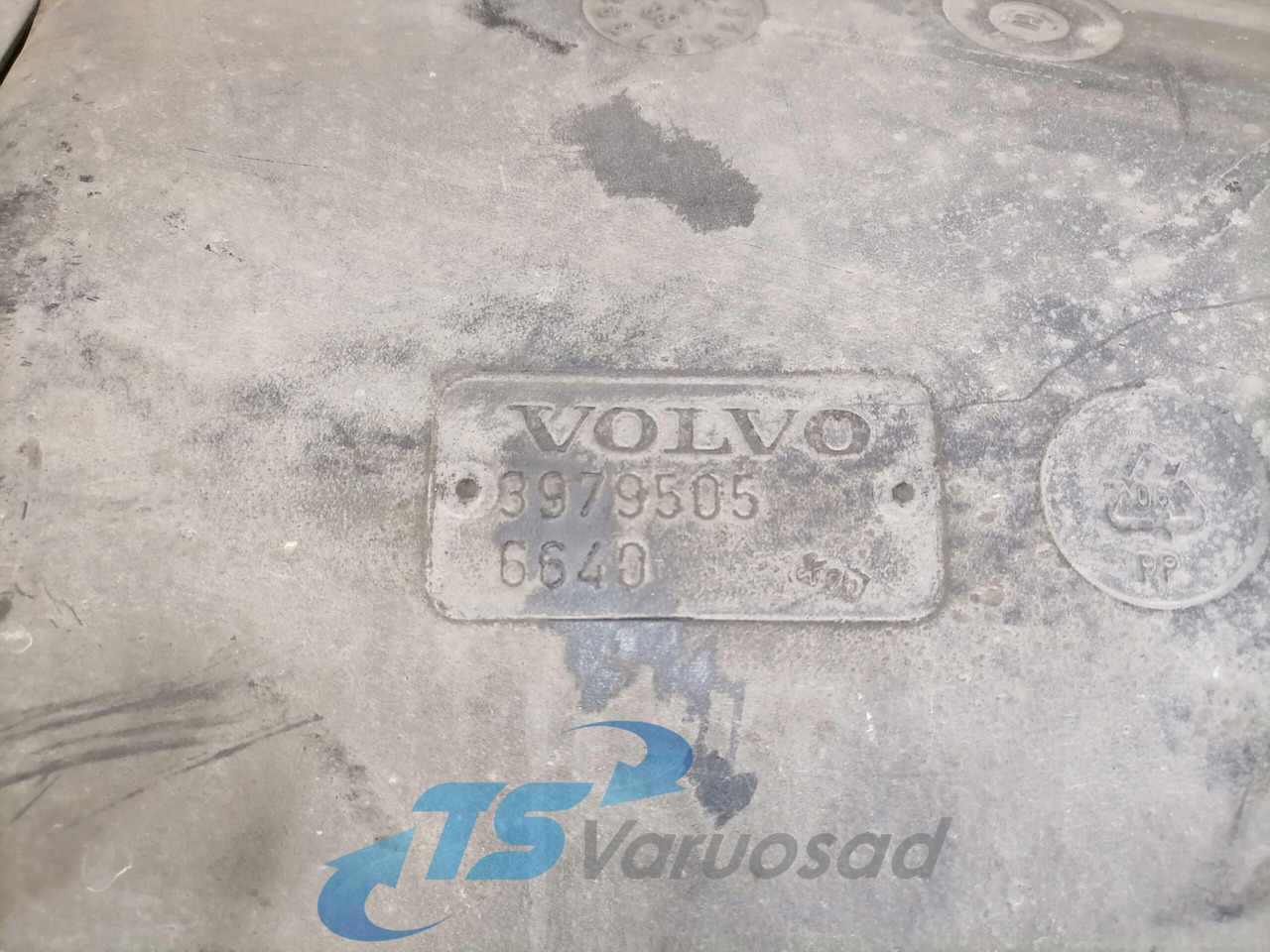 Всмукателна система за Камион Volvo Air filter housing 3979505: снимка 6