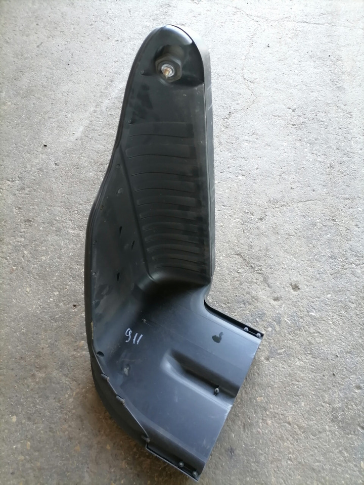 Volvo Air intake 1676685 - Всмукателна система за Камион: снимка 2 Volvo Air intake 1676685 - Всмукателна система за Камион: снимка 2