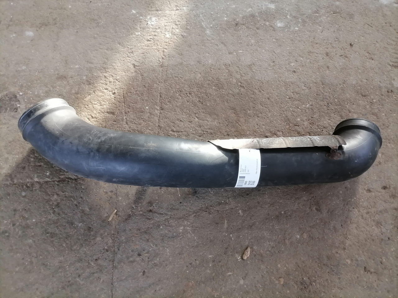 Volvo Air intake 20441423 - Всмукателна система за Камион: снимка 2 Volvo Air intake 20441423 - Всмукателна система за Камион: снимка 2