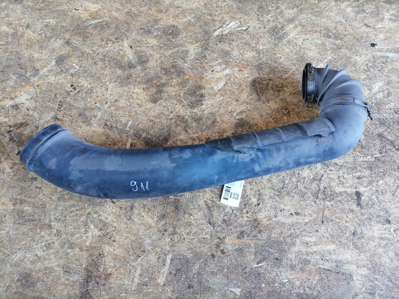 Volvo Air intake 20441423 - Всмукателна система за Камион: снимка 2 Volvo Air intake 20441423 - Всмукателна система за Камион: снимка 2
