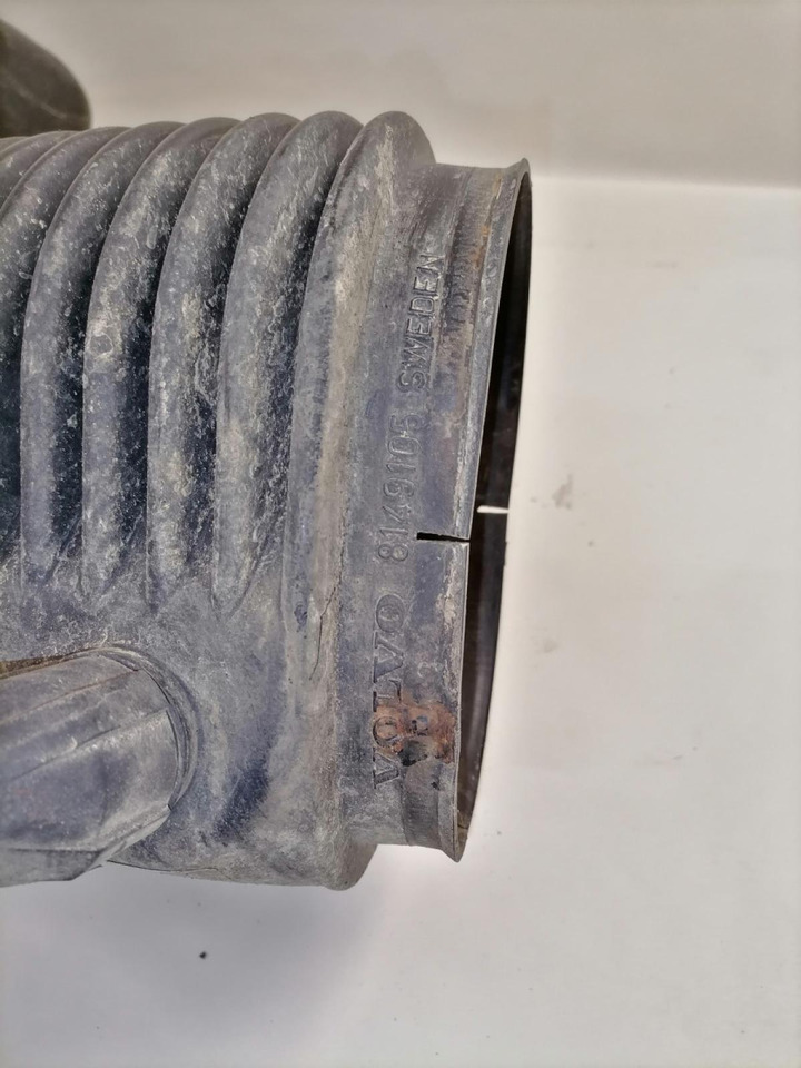 Volvo Air intake 20456478 - Всмукателна система за Камион: снимка 4 Volvo Air intake 20456478 - Всмукателна система за Камион: снимка 4