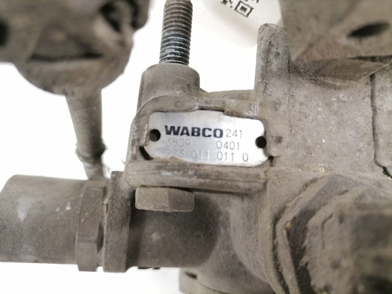 Volvo Air pressure control valve 3173150 - Спирачен клапан за Камион: снимка 2 Volvo Air pressure control valve 3173150 - Спирачен клапан за Камион: снимка 2