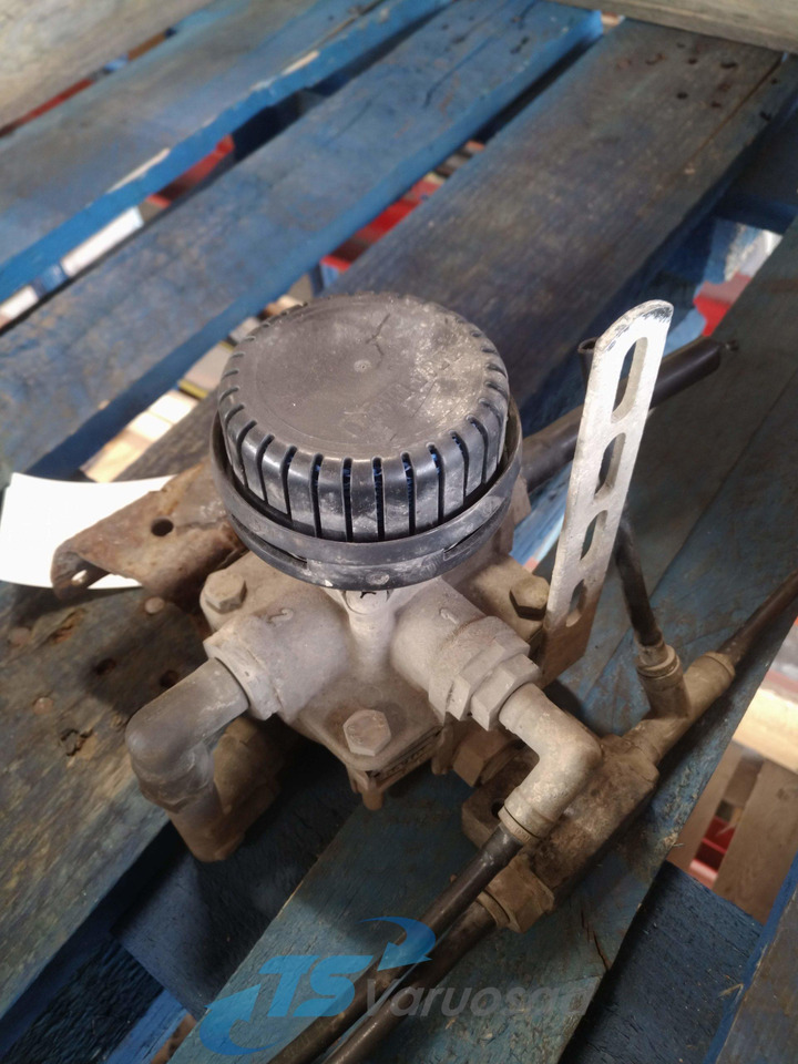 Volvo Air pressure control valve 3173150 - Спирачен клапан за Камион: снимка 3 Volvo Air pressure control valve 3173150 - Спирачен клапан за Камион: снимка 3