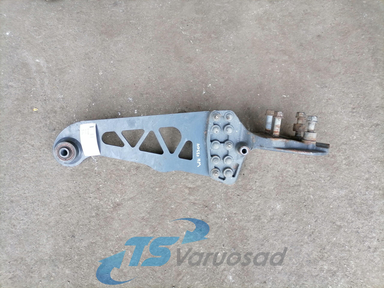 Volvo Air spring bracket 22119744 - Въздушно окачване за Камион: снимка 3 Volvo Air spring bracket 22119744 - Въздушно окачване за Камион: снимка 3